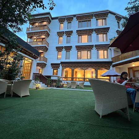 The Pangong Hotel Leh Exterior photo