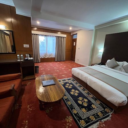 The Pangong Hotel Leh Exterior photo
